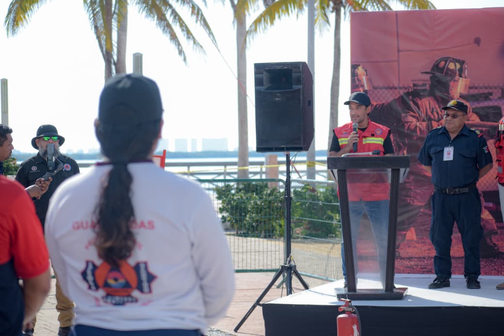 uploads/6/32/01 (2214).Jpeg